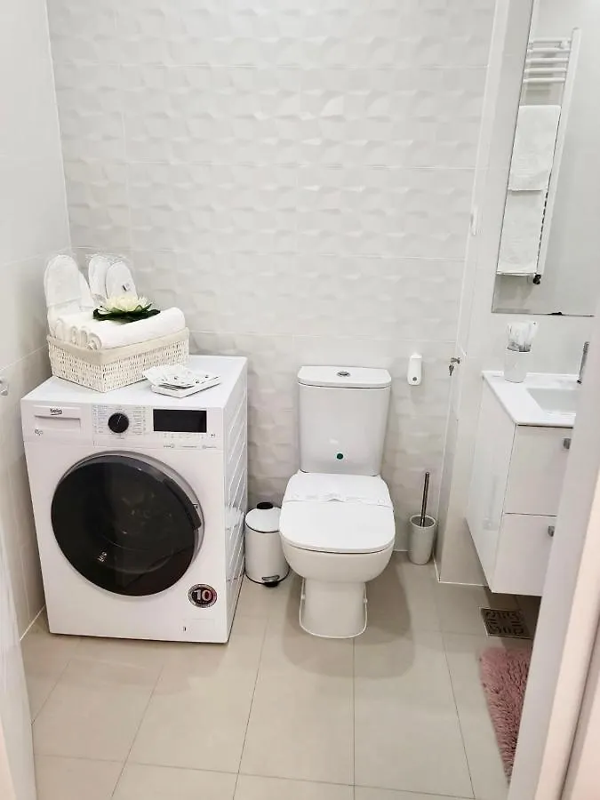 Hils Pallady Apartament Lyly Bucharest Romania